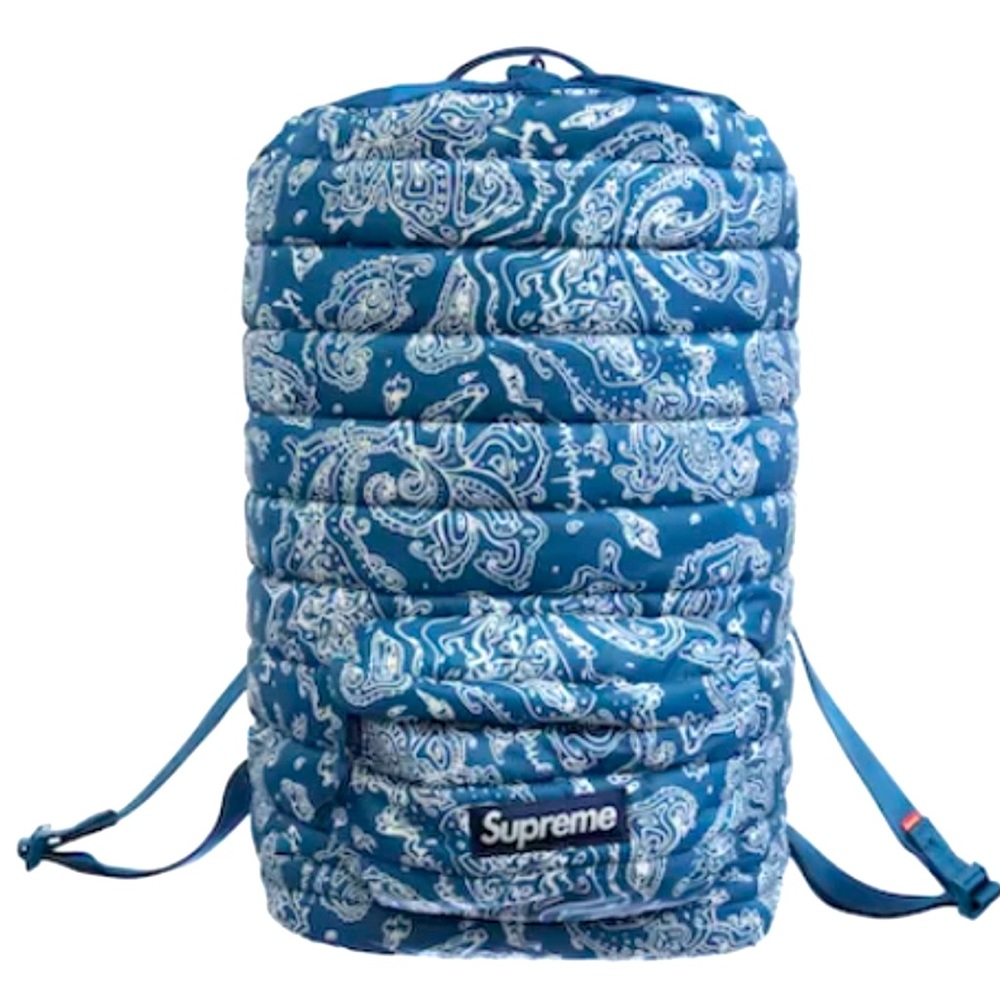 Supreme Puffer Backpack Blue Paisley new with tag